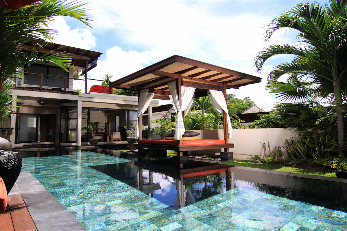 Бали Jimbaran. Вилла 4* с бассейном в Джимбаране. The Leaf Jimbaran luxurious Villa & Spa Retreat, Джимбаран, 4⭐. Бали вилла с бассейном.